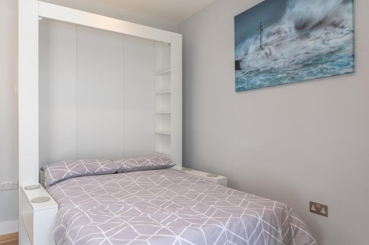 Finest Retreats - The Hideaway - Studio Apartment In Porthleven Exterior photo