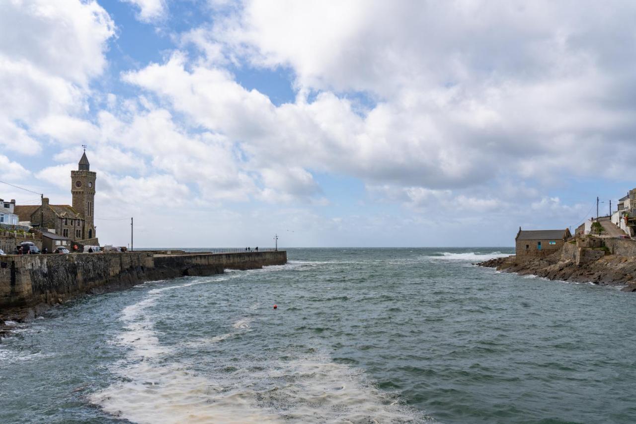 Finest Retreats - The Hideaway - Studio Apartment In Porthleven Exterior photo